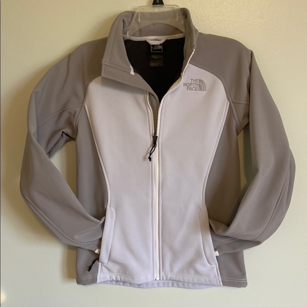 The North Face Women's Gray and White Jacket